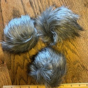 Smartwool Pom Poms from hat beanie grey faux Fur knitting accessory NEW SET OF 3